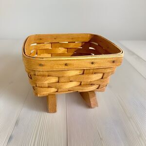 Longaberger Cradle Rocking Small Basket 1992 Honey Colored Signed KSG 1992
